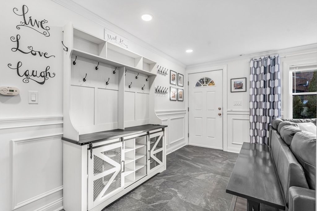 3 bed, 2 bath apartment for rent at 5 Mill St Unit 1, Northborough — photo 4 of 25