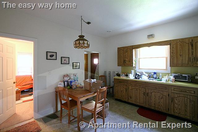 3 bed, 1 bath apartment for rent at 5 Mossland St Unit 1, Porter Square — photo 3 of 9
