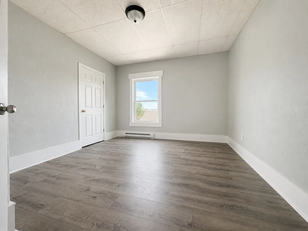 3 bed, 1 bath apartment for rent at 5 Mount Pleasant St Unit 3, Worcester — photo 15 of 19