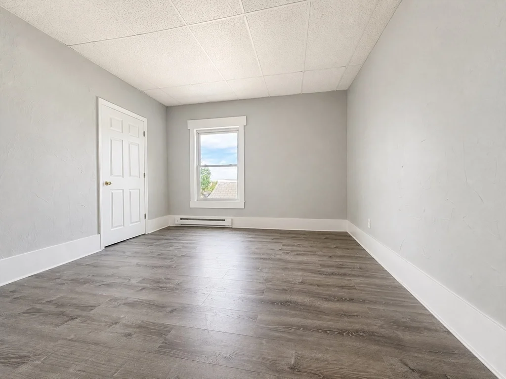 3 bed, 1 bath apartment for rent at 5 Mount Pleasant St Unit 3, Worcester — photo 14 of 19