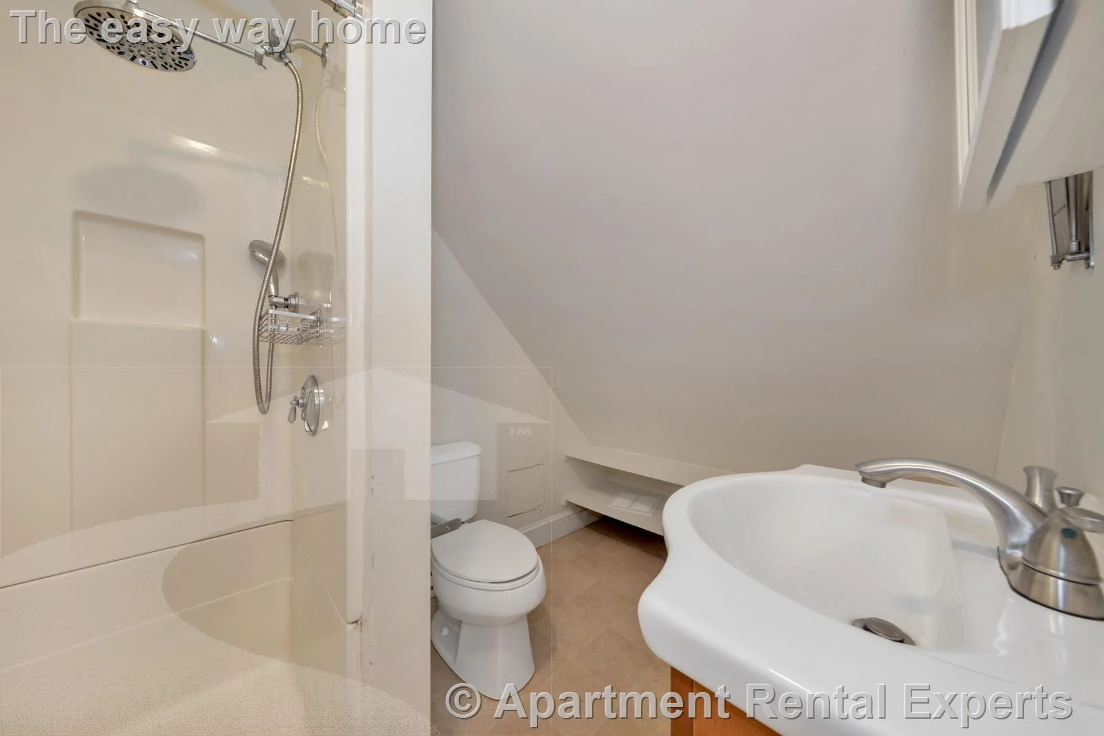 5 bed, 4+ bath apartment for rent at 5 Murdock Ter, Brighton — photo 20 of 26