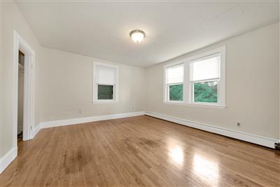 5 bed, 4 bath apartment for rent at 5 Murdock Ter Unit 2, Brighton — photo 17 of 26