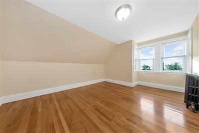 5 bed, 4 bath apartment for rent at 5 Murdock Ter Unit 2, Brighton — photo 21 of 26