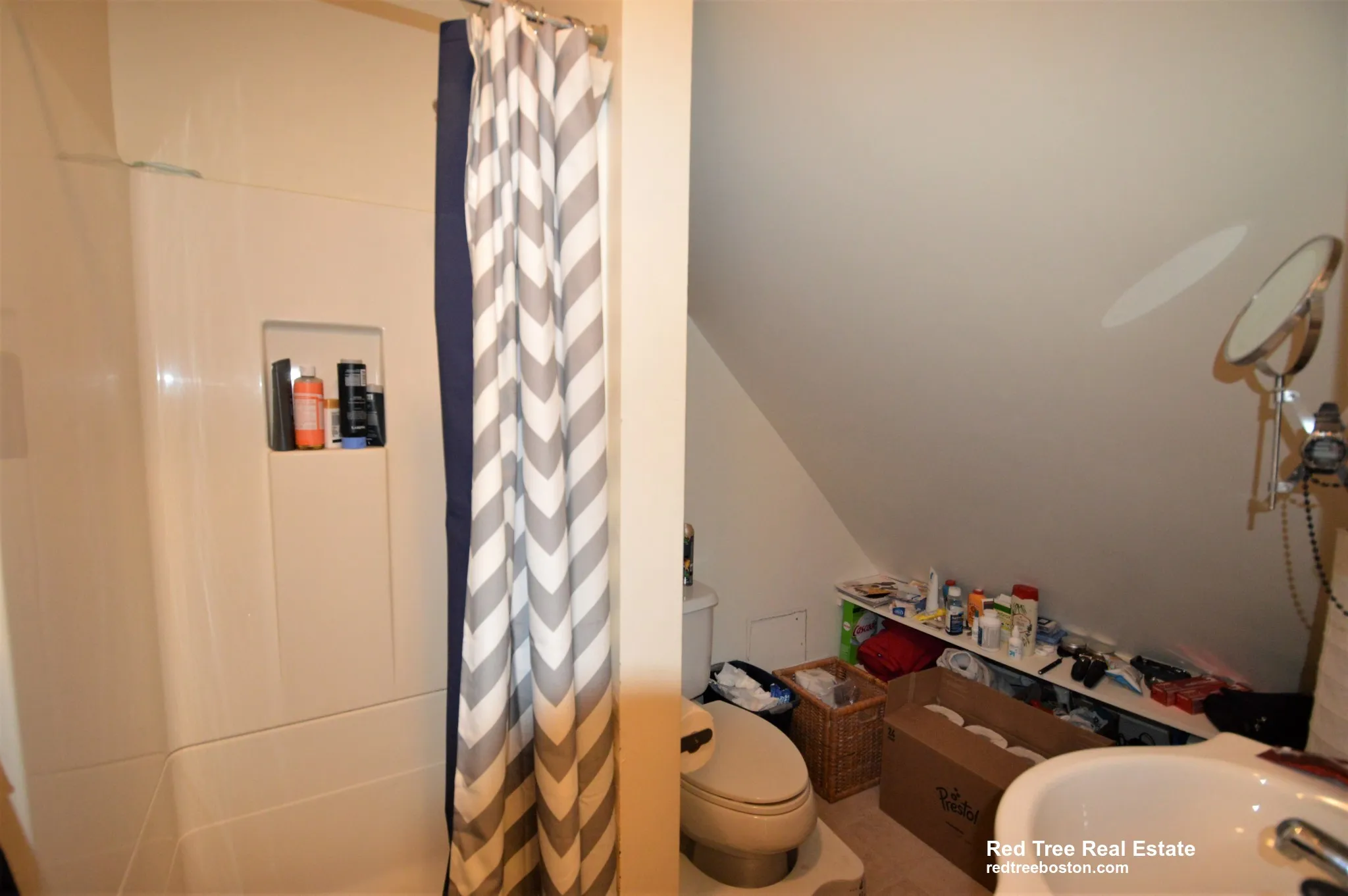 5 bed, 4+ bath apartment for rent at 5 Murdock Ter Unit House, Brighton — photo 16 of 26