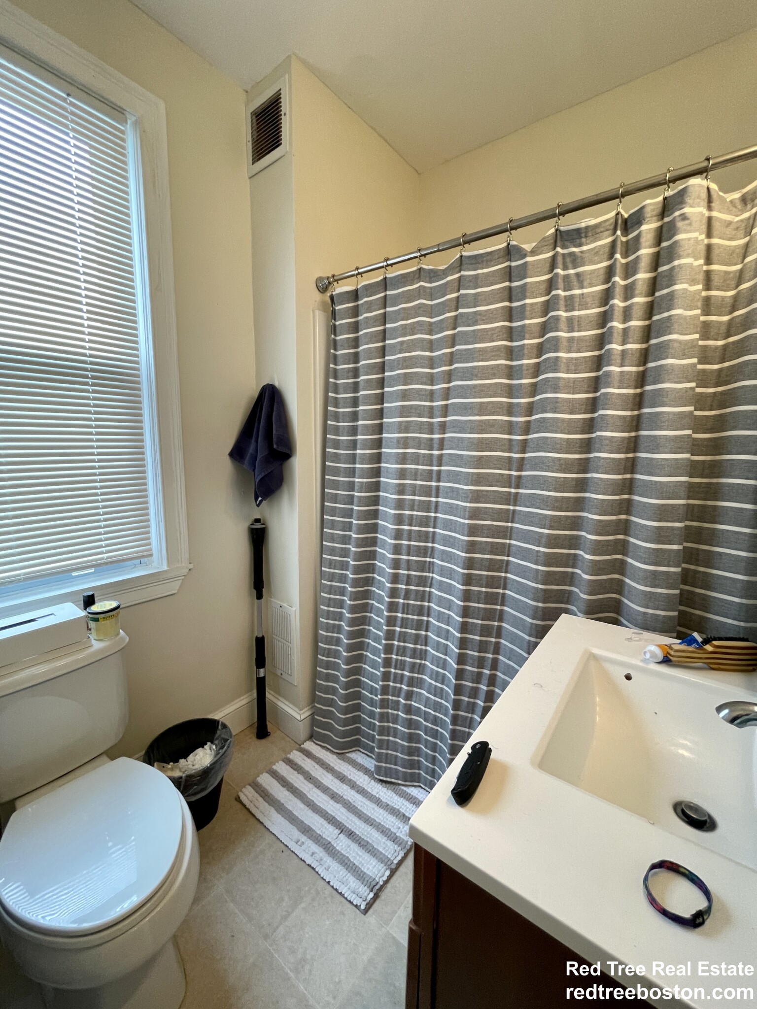 5 bed, 4+ bath apartment for rent at 5 Murdock Ter Unit SINGLE FAMILY, Brighton — photo 33 of 50
