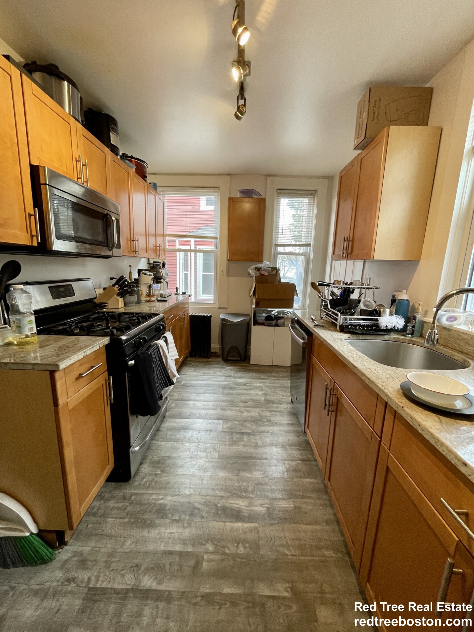 5 bed, 4+ bath apartment for rent at 5 Murdock Ter Unit SINGLE FAMILY, Brighton — photo 21 of 50