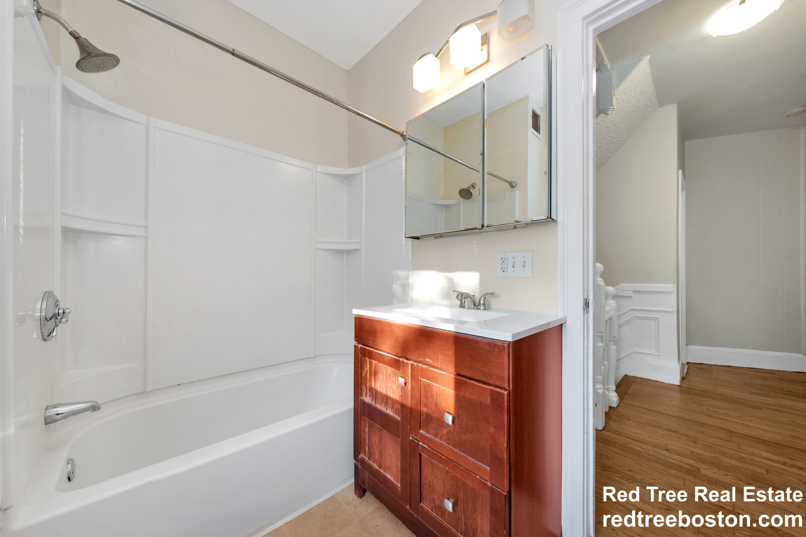 5 bed, 4+ bath apartment for rent at 5 Murdock Ter Unit SINGLE FAMILY, Brighton — photo 9 of 50