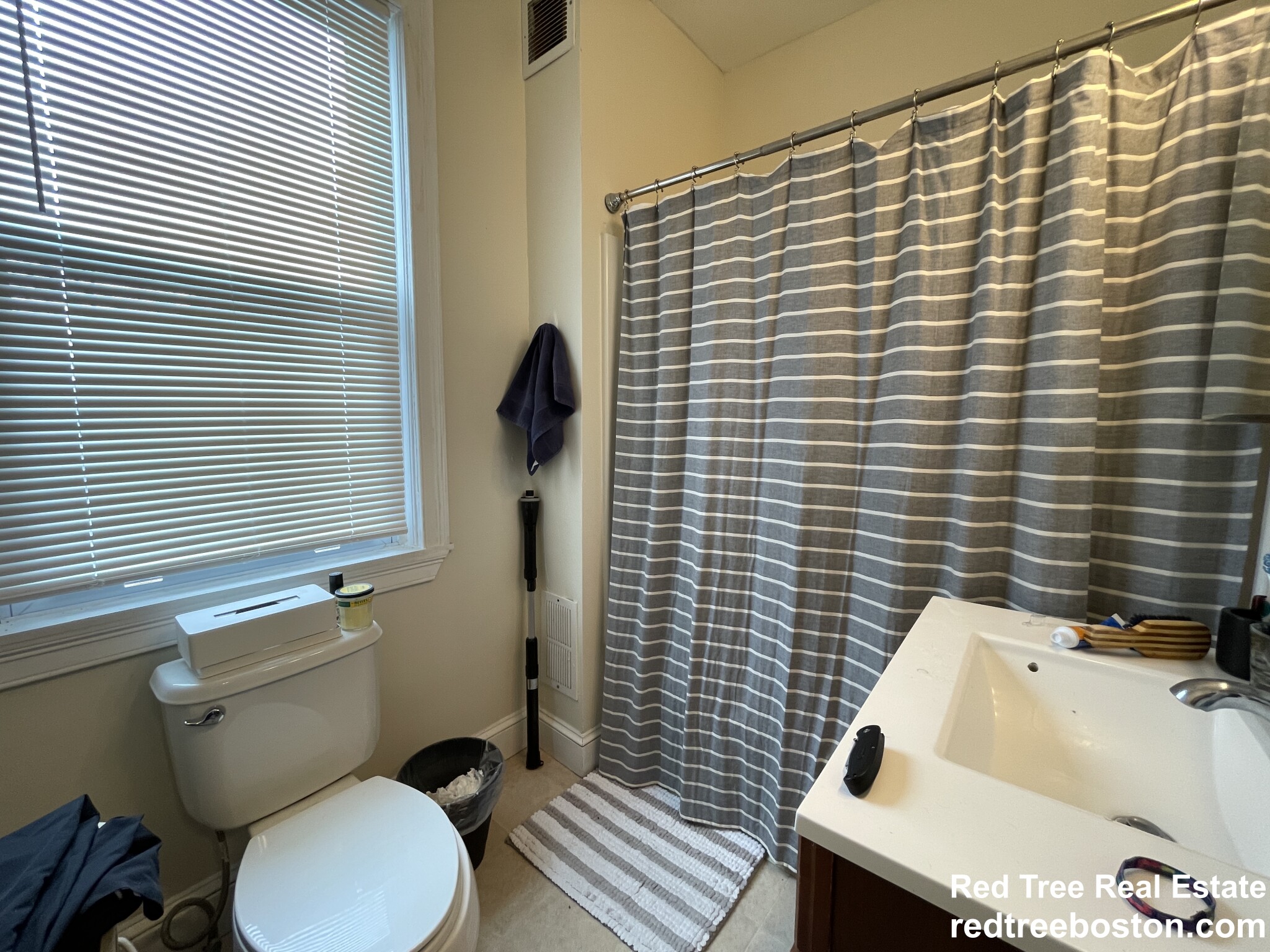 5 bed, 4+ bath apartment for rent at 5 Murdock Ter Unit SINGLE FAMILY, Brighton — photo 34 of 50