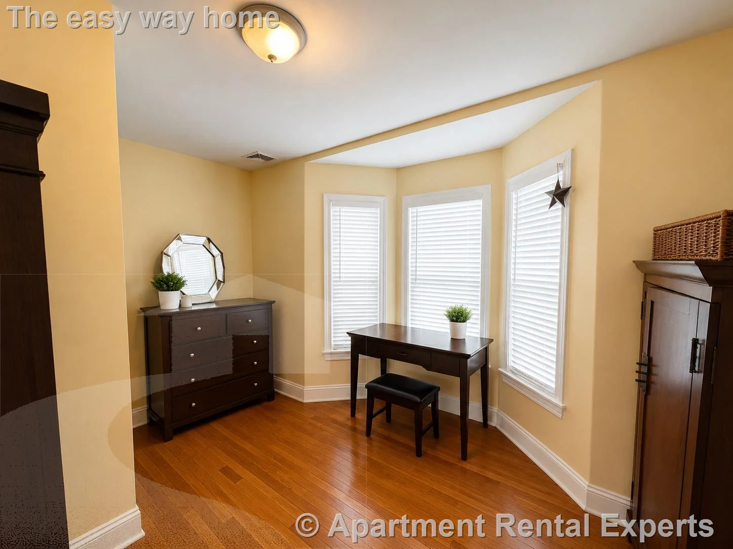 3 bed, 1 bath apartment for rent at 5 Murray St, Wakefield — photo 11 of 14