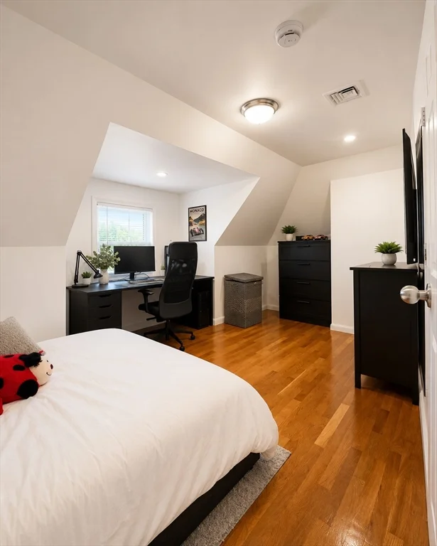 2 bed, 1 bath apartment for rent at 5 Myrtle St Unit 3, Saugus — photo 4 of 15