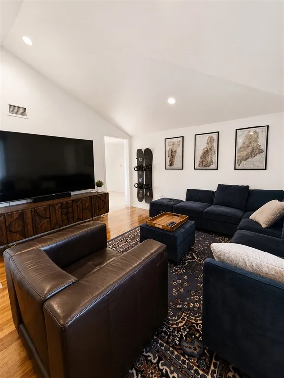 2 bed, 1 bath apartment for rent at 5 Myrtle St Unit 3, Saugus — photo 13 of 15