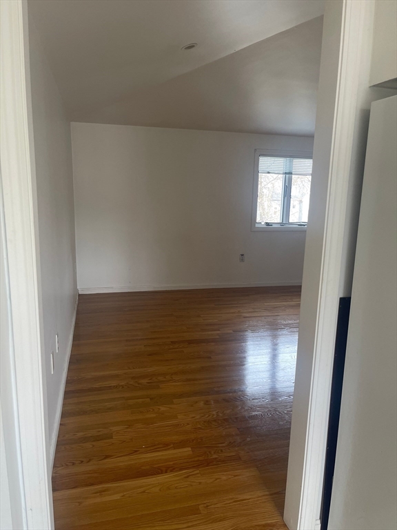 2 bed, 1 bath apartment for rent at 5 Myrtle St Unit 3, Saugus — photo 16 of 16