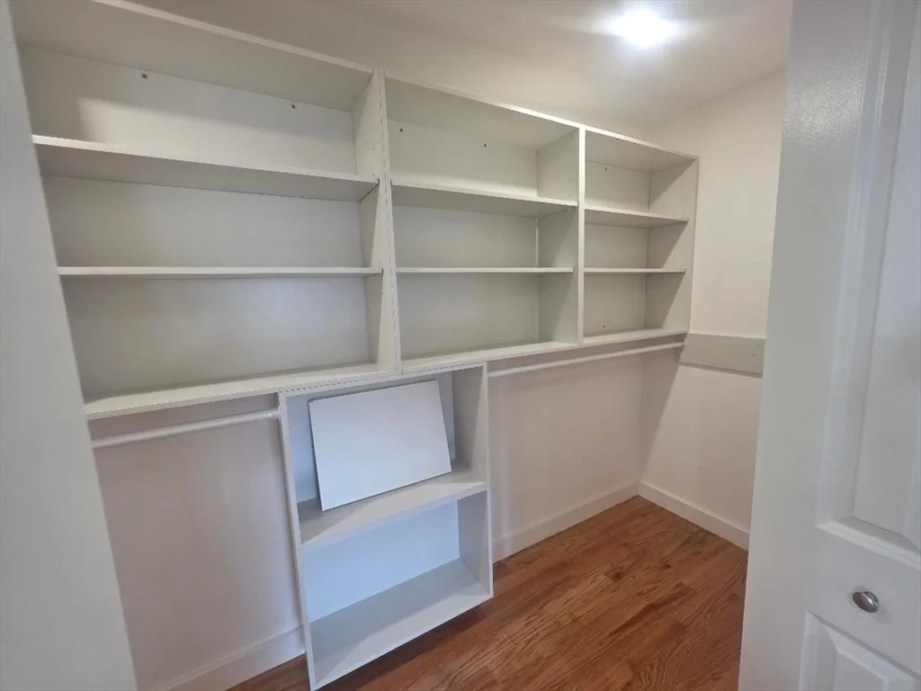 4 bed, 2 bath apartment for rent at 5 N Central Ave Unit 5, Wollaston — photo 16 of 17