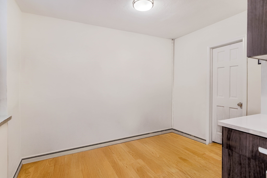 Studio bed, 1 bath apartment for rent at 5 North Margin St Unit 1R, North End — photo 2 of 13