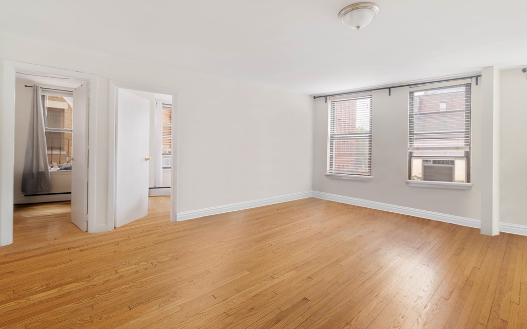 2 bed, 1 bath apartment for rent at 5 North Margin St Unit 3, North End — photo 6 of 14