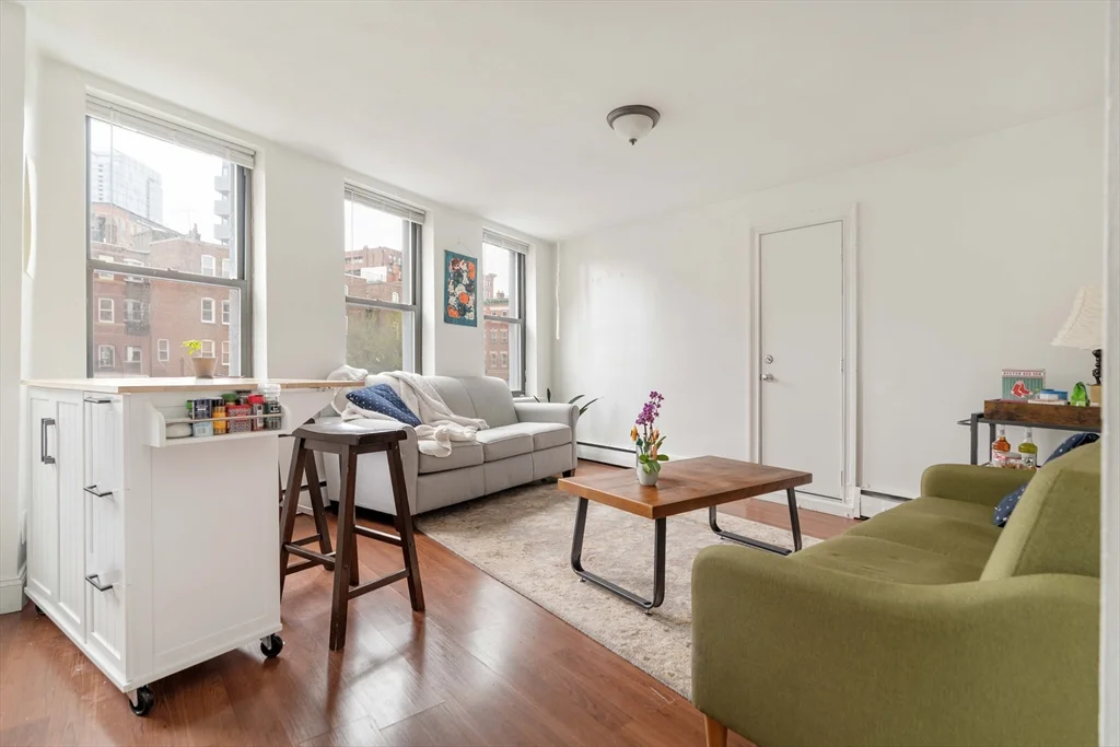 2 bed, 1 bath apartment for rent at 5 North Margin St Unit 4, North End — photo 9 of 16