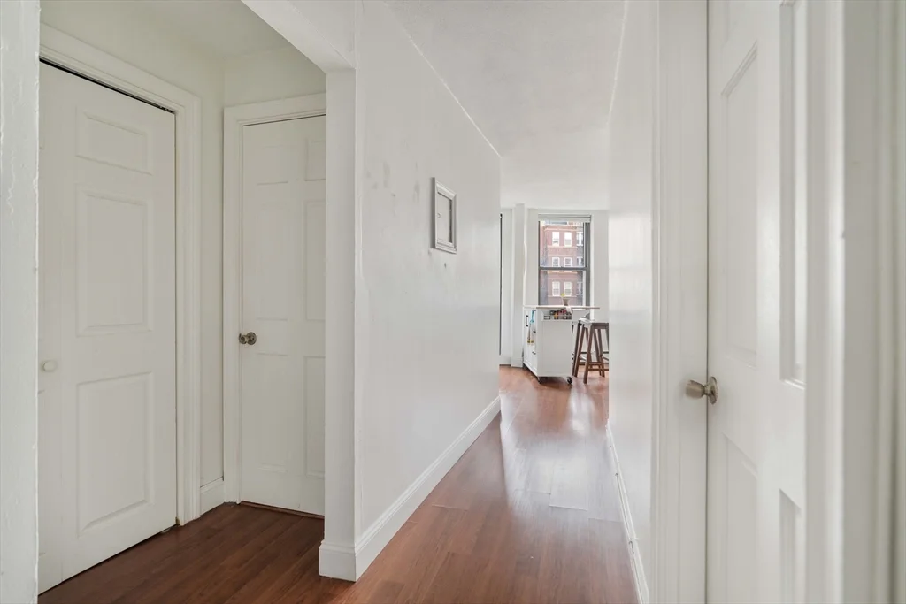 2 bed, 1 bath apartment for rent at 5 North Margin St Unit 4, North End — photo 5 of 16