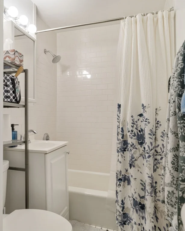 2 bed, 1 bath apartment for rent at 5 North Margin St Unit 4, North End — photo 7 of 16