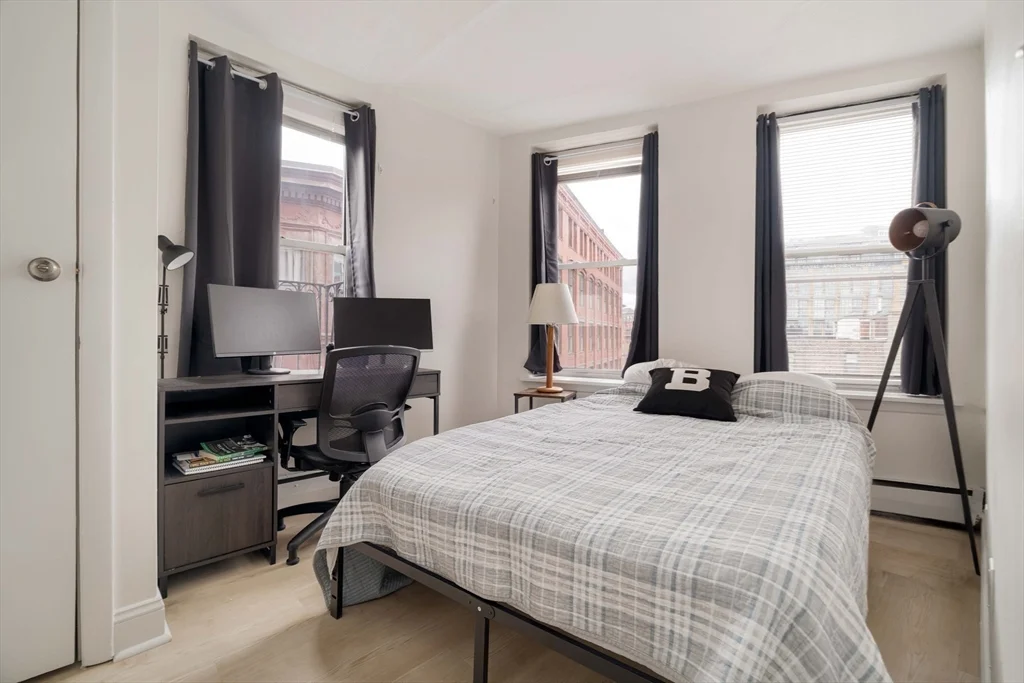 3 bed, 1 bath apartment for rent at 5 North Margin St Unit 9, North End — photo 7 of 17
