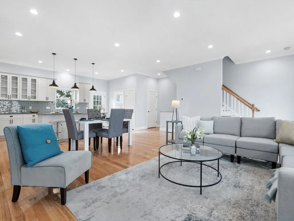 4 bed, 3.5 bath apartment for rent at 5 Naviens Ln Unit 2, Bleachery — photo 5 of 25