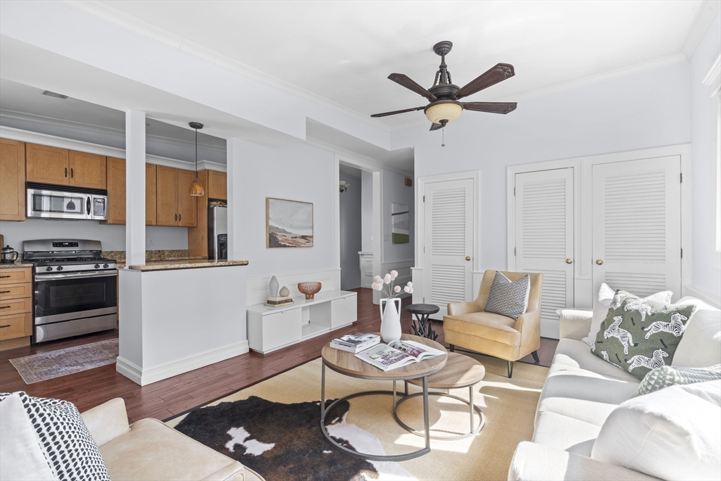 2 bed, 2 bath apartment for rent at 5 Newhill Pl Unit 2, South Boston — photo 8 of 16