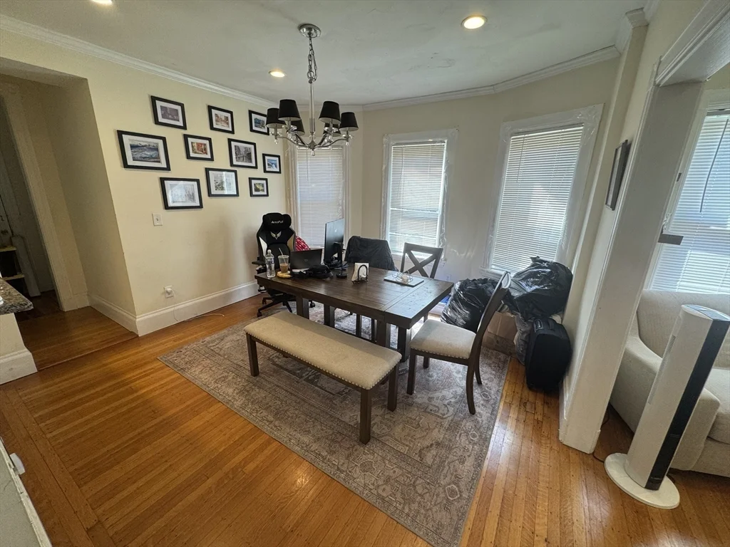 2 bed, 2 bath apartment for rent at 5 Oak Square Ave Unit 1, Brighton — photo 6 of 15