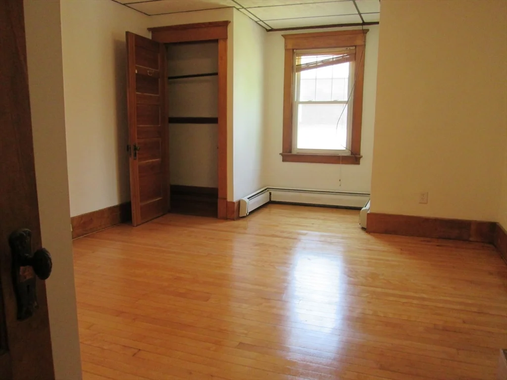 2 bed, 1 bath apartment for rent at 5 Oberlin St Unit 2, Worcester — photo 13 of 23