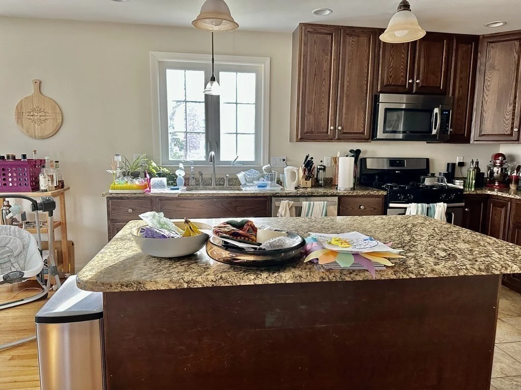 3 bed, 2 bath apartment for rent at 5 Omar Ter Unit 5, Newton — photo 3 of 9