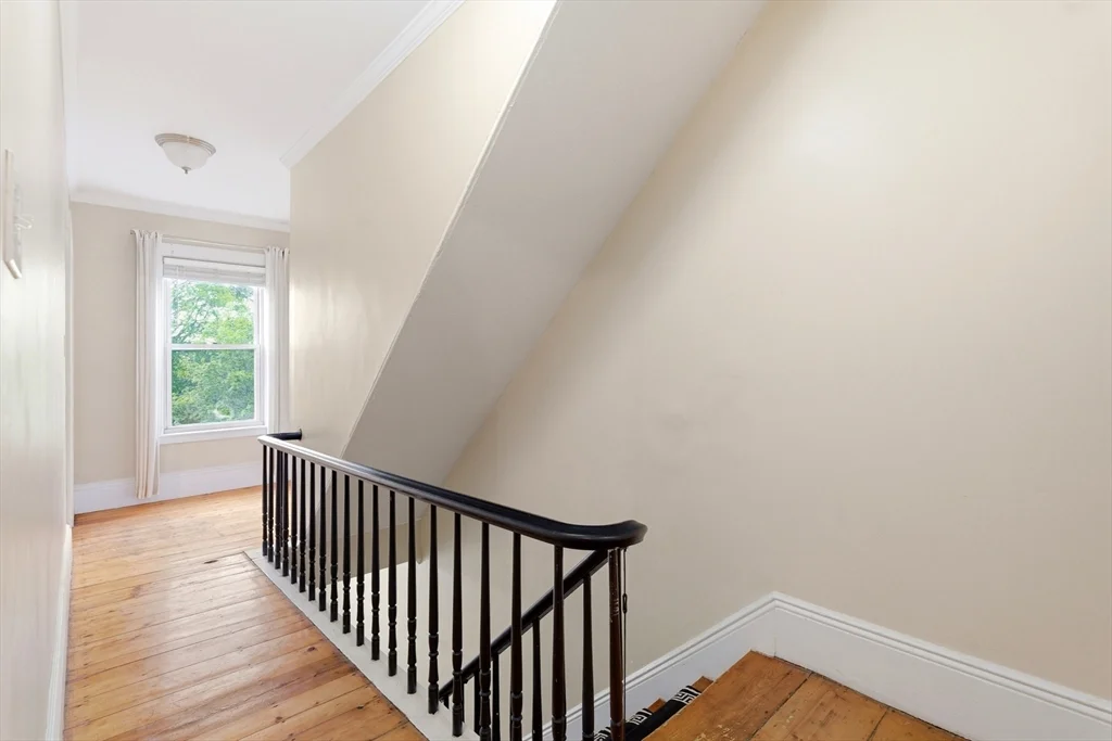 3 bed, 2 bath apartment for rent at 5 Osgood Pl Unit C, Amesbury — photo 17 of 30
