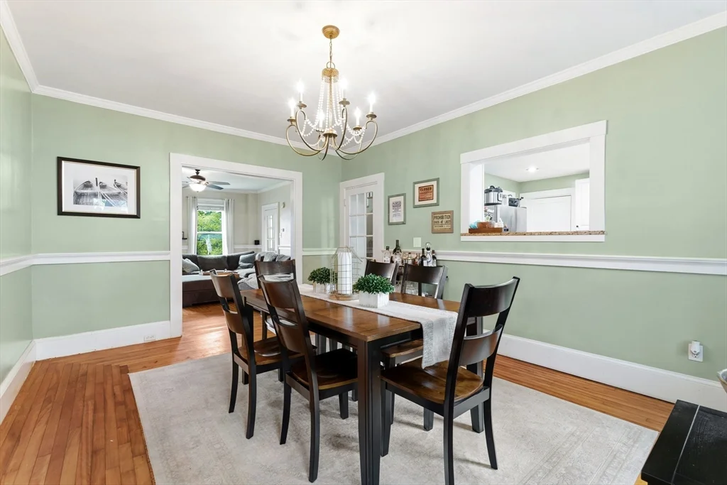 3 bed, 2 bath apartment for rent at 5 Osgood Pl Unit C, Amesbury — photo 8 of 30