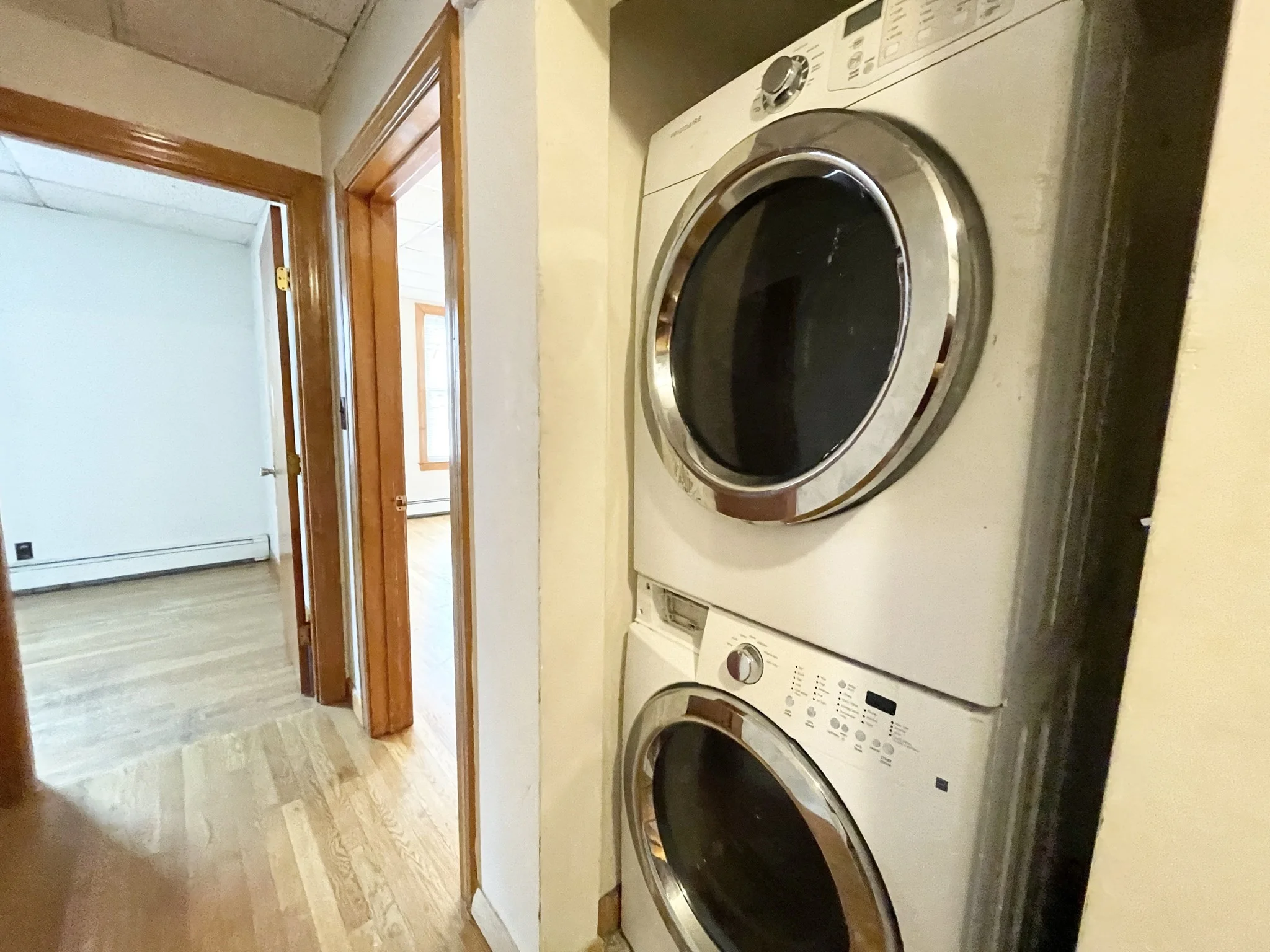 4 bed, 1 bath apartment for rent at 5 Oswald St Unit 2, Mission Hill — photo 4 of 11