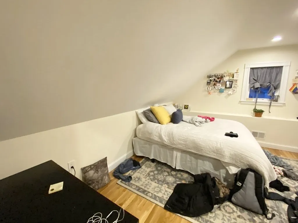 6 bed, 3 bath apartment for rent at 5 Oswald St Unit 3, Boston — photo 9 of 12