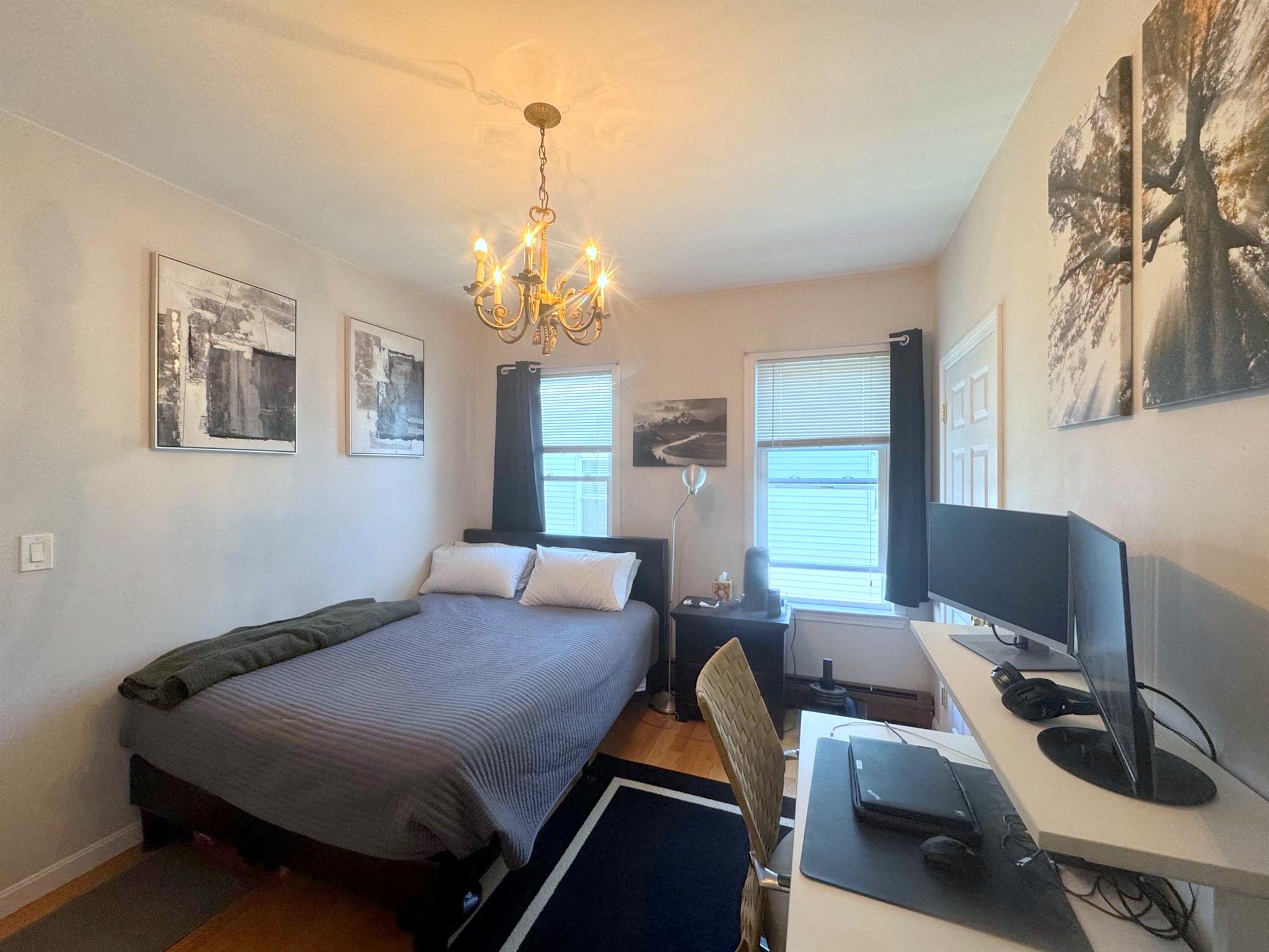3.5 bed, 1 bath apartment for rent at 5 Palermo St Unit 3, Wellington-Harrington — photo 16 of 17
