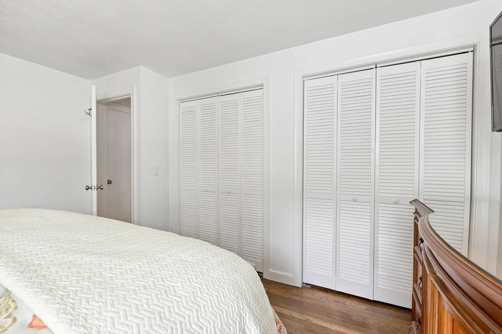 3 bed, 1 bath apartment for rent at 5 Patony Rd, Nobscot — photo 12 of 17