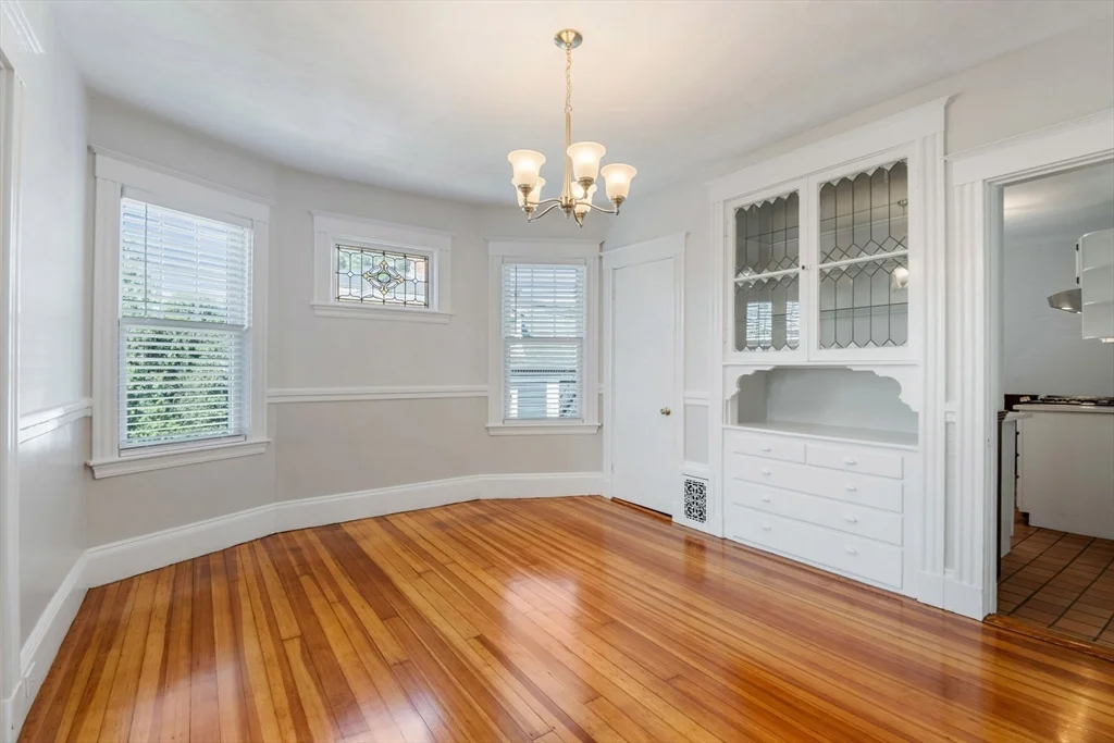 2 bed, 1 bath apartment for rent at 5 Pearl Unit 1, Dorchester — photo 5 of 30