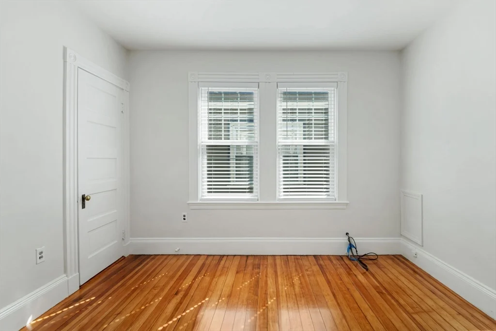 2 bed, 1 bath apartment for rent at 5 Pearl Unit 1, Dorchester — photo 22 of 30