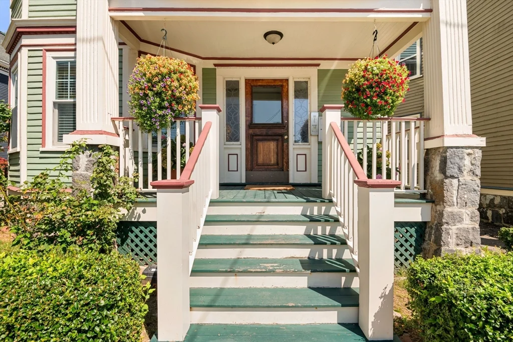 2 bed, 1 bath apartment for rent at 5 Pearl Unit 1, Dorchester