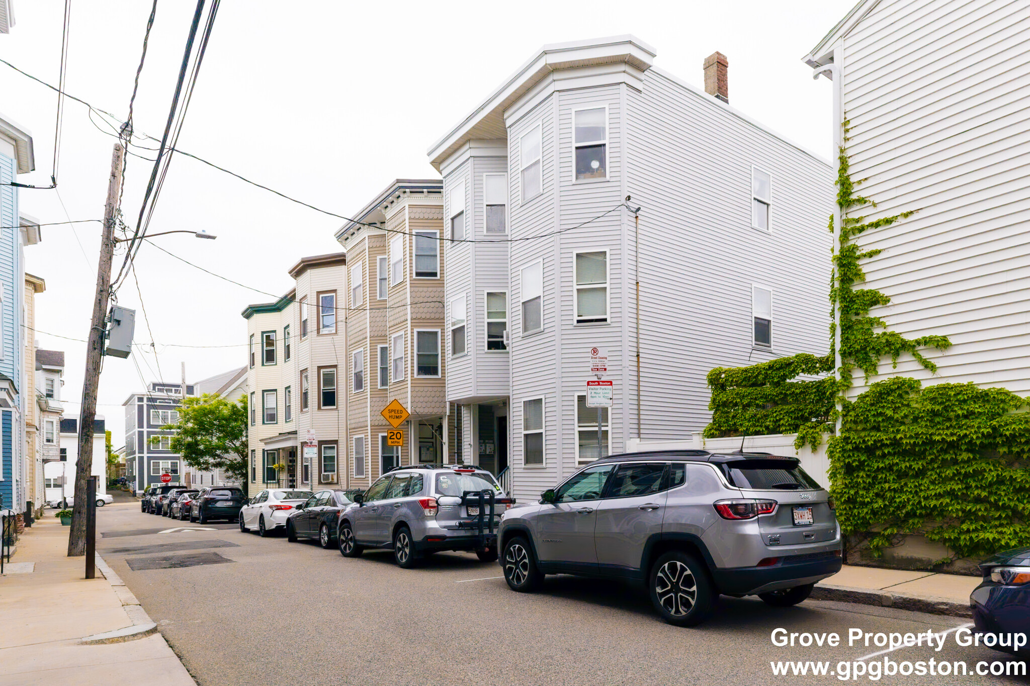 3 bed, 1 bath apartment for rent at 5 Peters St Unit 2, South Boston — photo 2 of 10