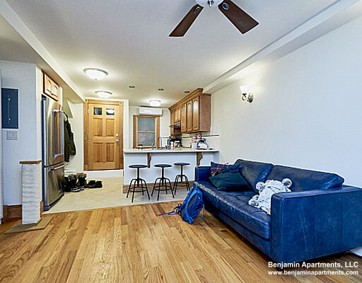 1 bed, 1 bath apartment for rent at 5 Phillips St Unit 5A, Beacon Hill — photo 3 of 5