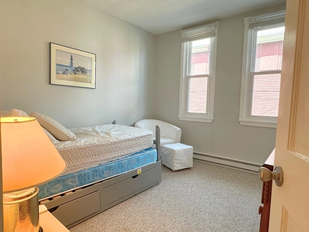 2 bed, 1 bath apartment for rent at 5 Pirate's Ln Unit 1, East Gloucester — photo 17 of 22