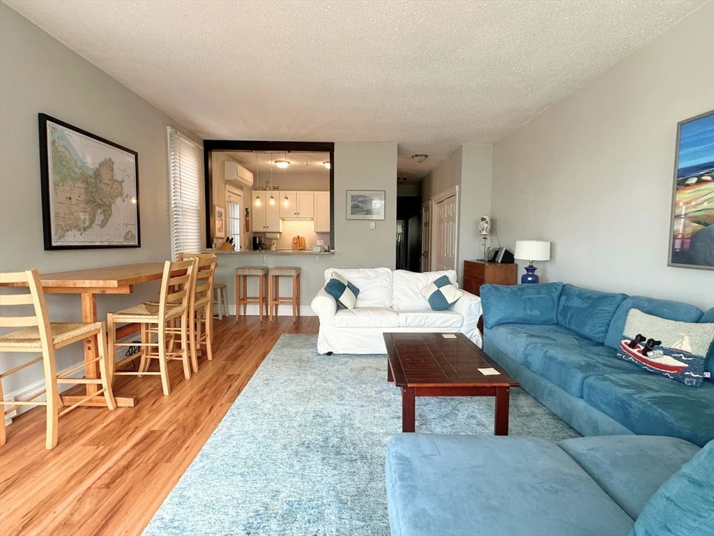 2 bed, 1 bath apartment for rent at 5 Pirate's Ln Unit 1, East Gloucester — photo 9 of 22