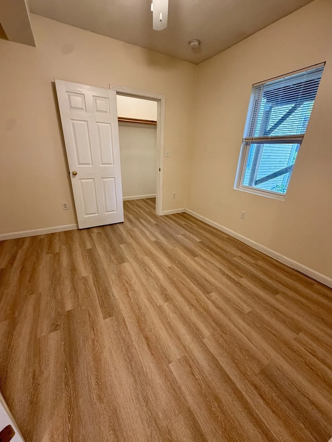 2 bed, 1 bath apartment for rent at 5 Pond St Unit 2, Ayer — photo 5 of 8