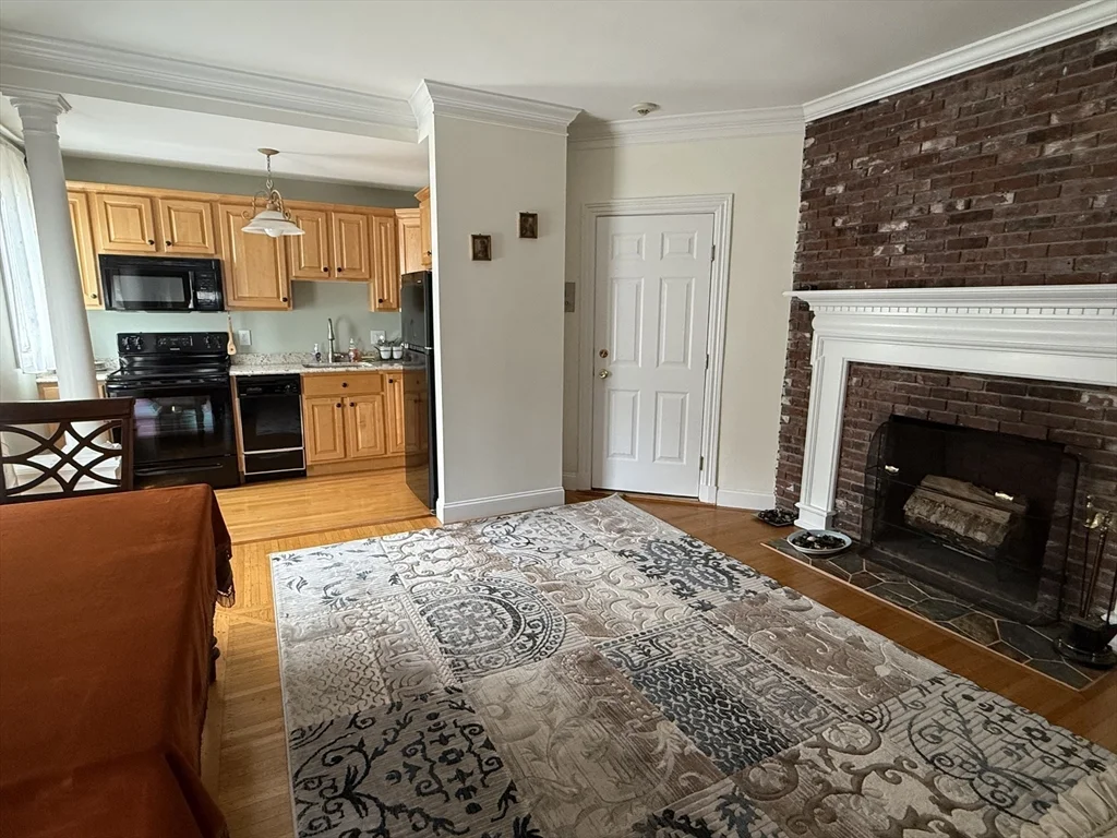 1 bed, 1 bath apartment for rent at 5 Porter Rd Unit 202, Highlands — photo 6 of 17