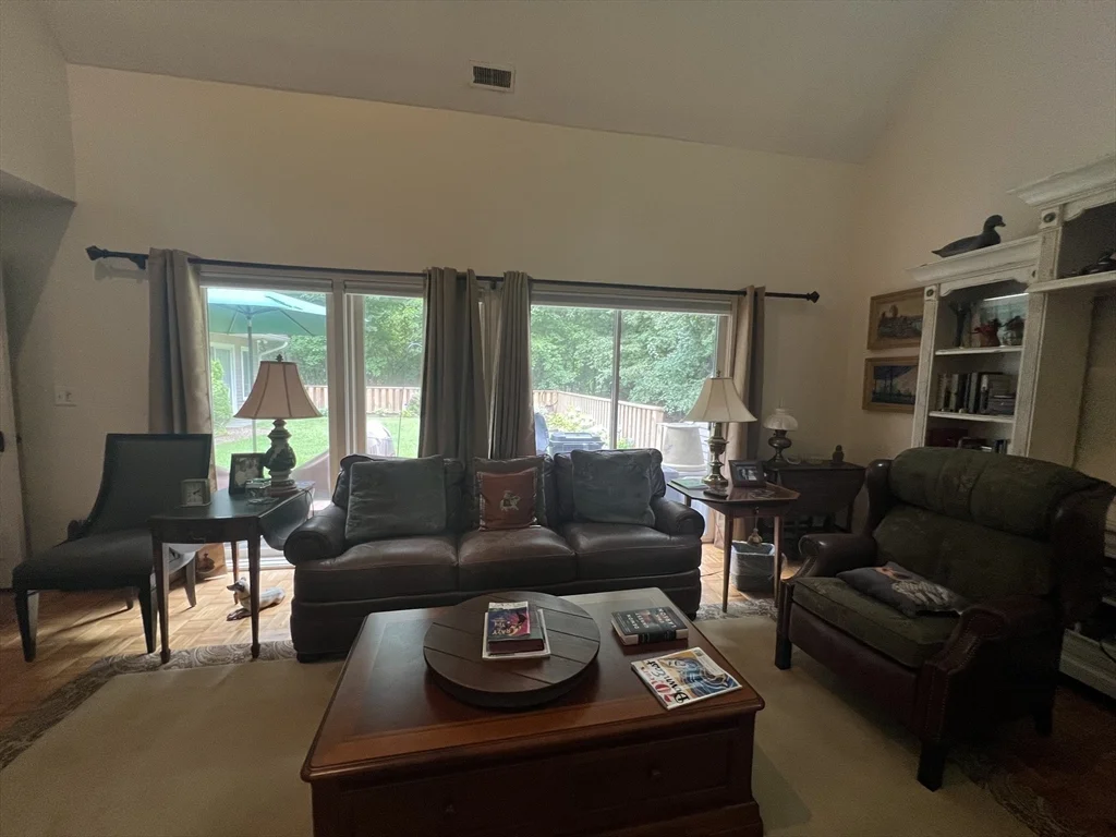 3 bed, 2 bath apartment for rent at 5 Powder Mill Rd Unit 5, Blue Hills — photo 10 of 37