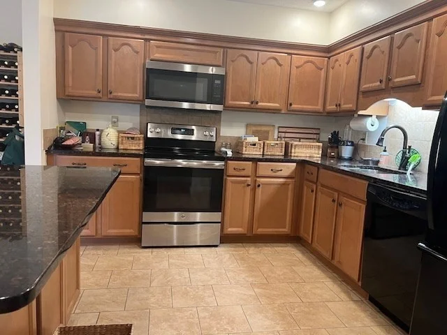 3 bed, 2 bath apartment for rent at 5 Powder Mill Rd Unit 5, Blue Hills — photo 21 of 37