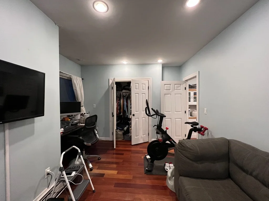 2 bed, 1 bath apartment for rent at 5 Prescott St Unit 2, Boston — photo 6 of 9