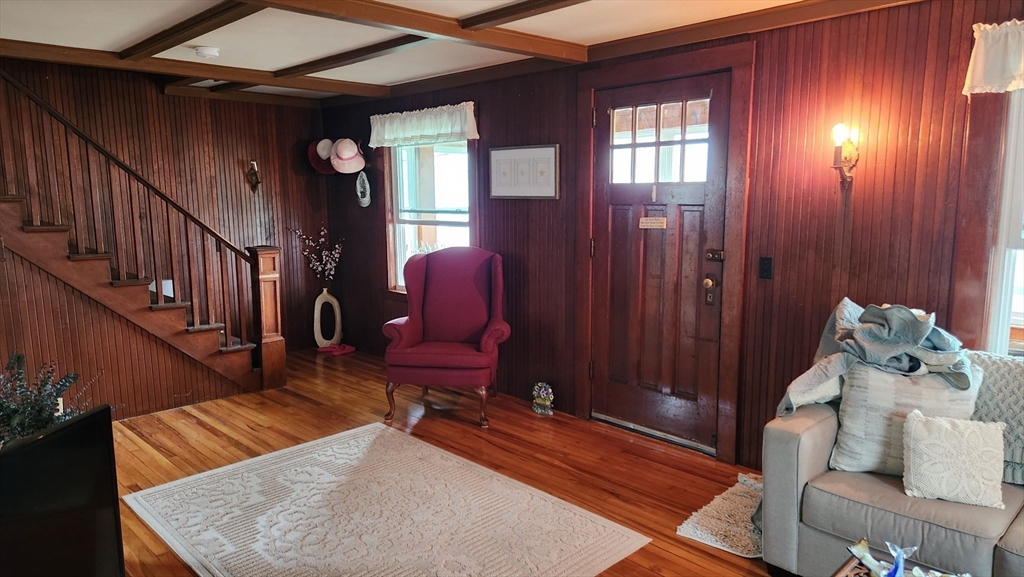 3 bed, 2 bath apartment for rent at 5 Priscilla Beach, Priscilla Beach — photo 8 of 22