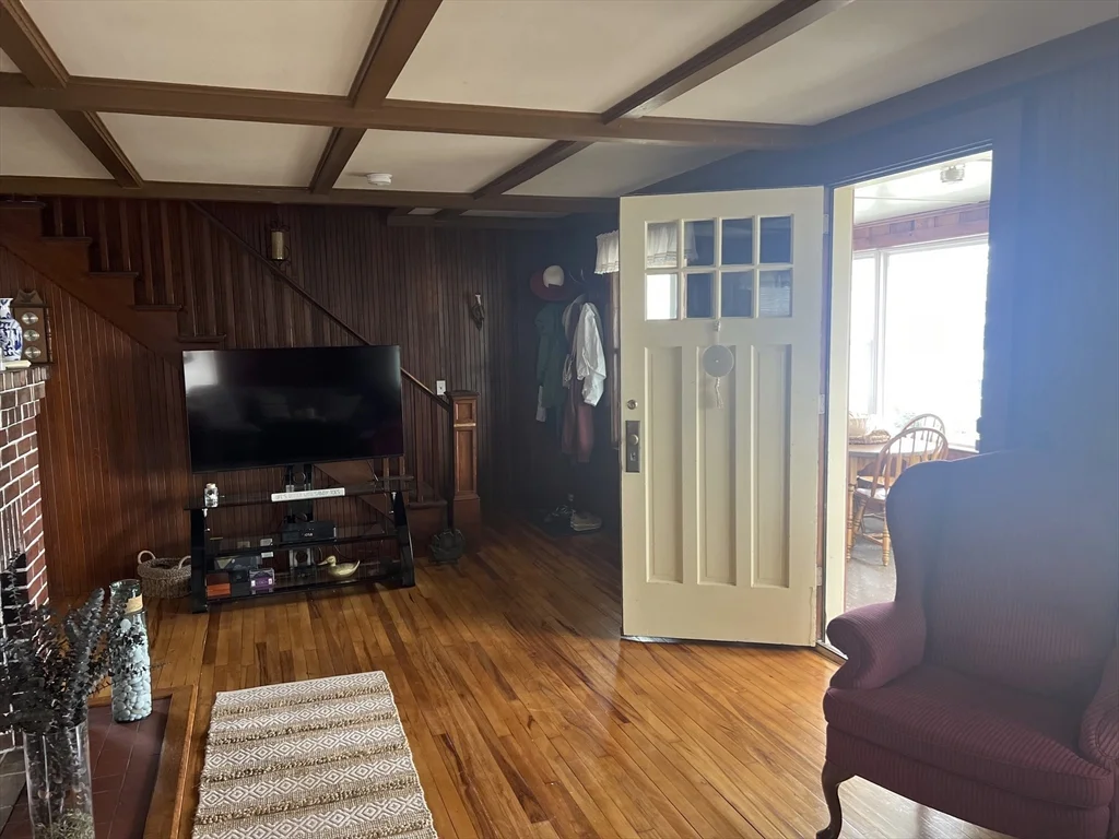 3 bed, 2 bath apartment for rent at 5 Priscilla Beach Rd, Plymouth — photo 12 of 25