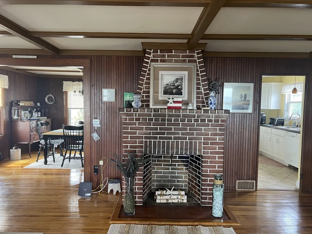 3 bed, 2 bath apartment for rent at 5 Priscilla Beach Rd, Plymouth — photo 8 of 25