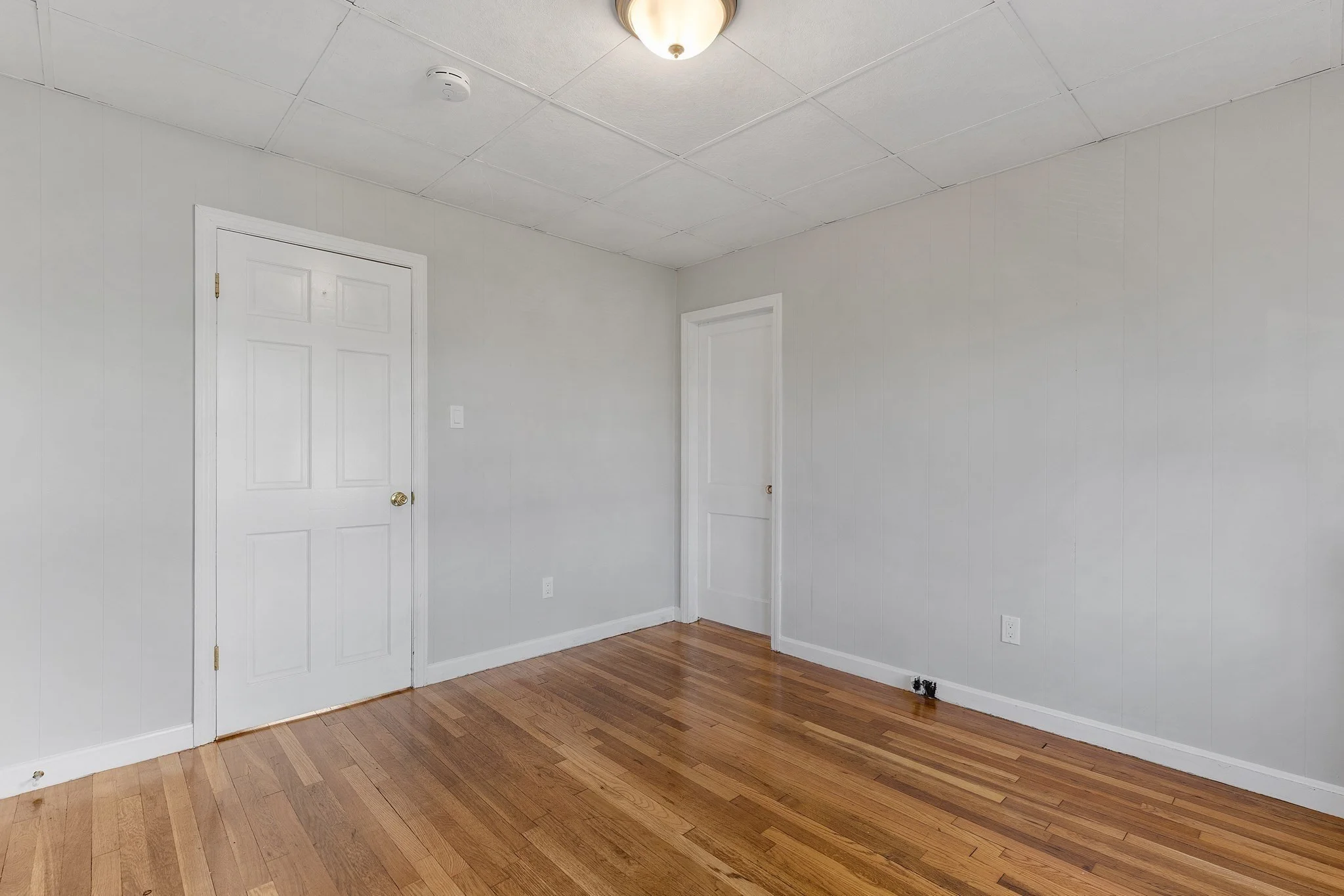 3 bed, 2 bath apartment for rent at 5 Quincy St Unit 1, Arlington — photo 16 of 34